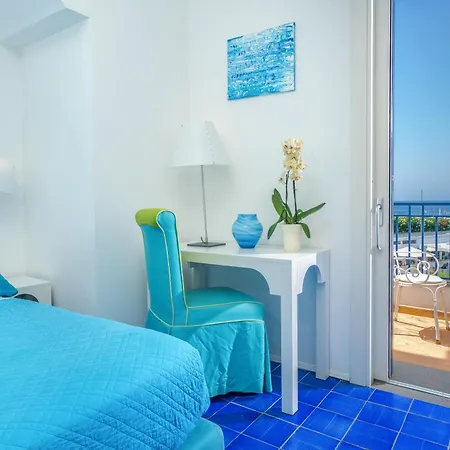 Le Ancore ホテル 4*