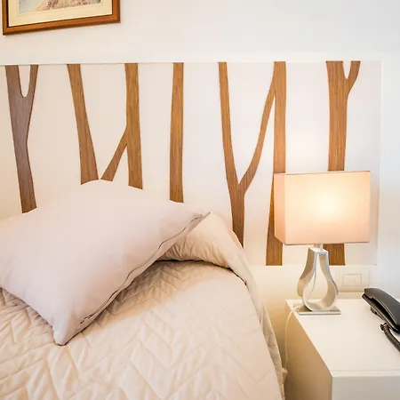 ホテル Le Ancore ヴィーコ・エクエンセ