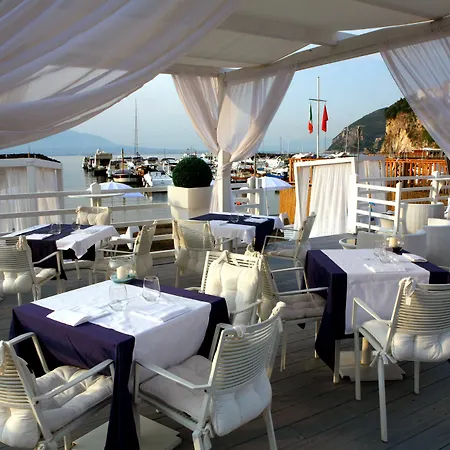 Le Ancore Hotel 4*