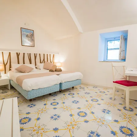 Le Ancore 4* Vico Equense