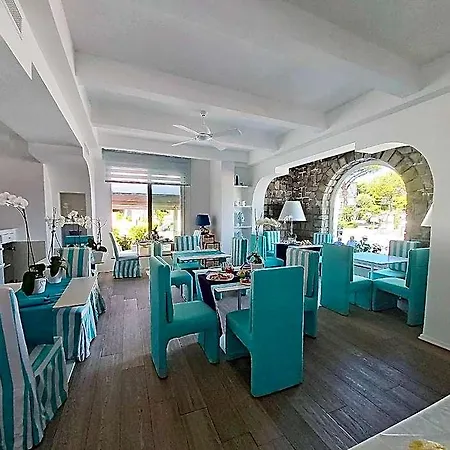 Otel Le Ancore 4*
